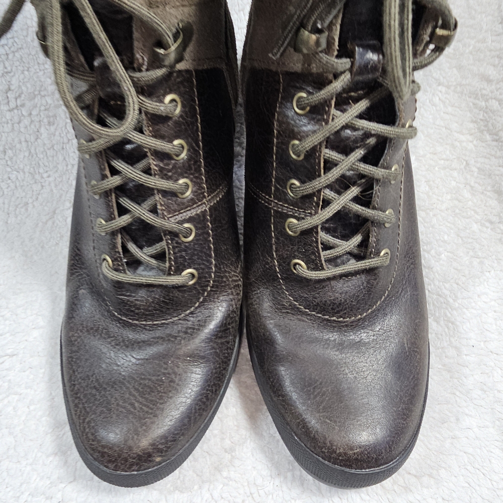 Timberland Women's Brown Leather Ankle Boots - Picture 9 of 14